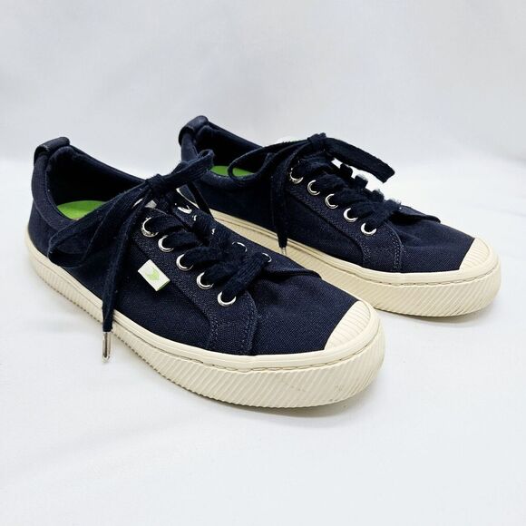 Cariuma Oca Low Canvas Sneaker Womens 7.5 Blue Lace Up Low Top Casual Shoe - Picture 1 of 8